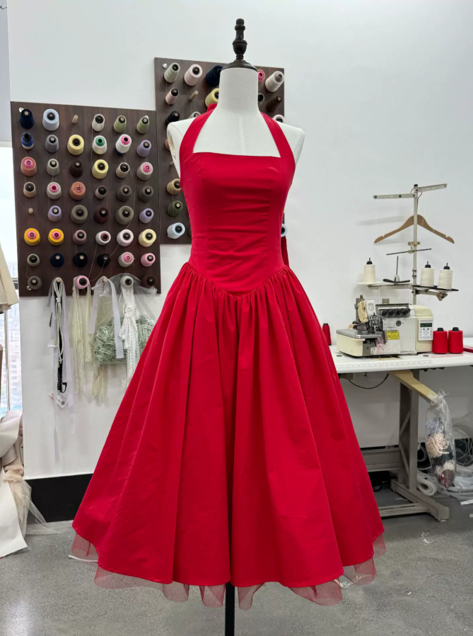 Robe de bal de princesse bustier à volants en satin long, robe de soirée C8117