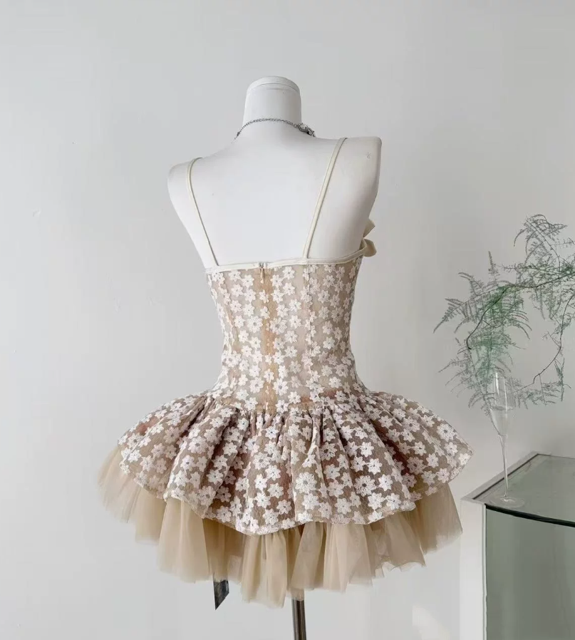 Mini robe de soirée en satin, sans bretelles, sans manches, ligne a, simple, C899