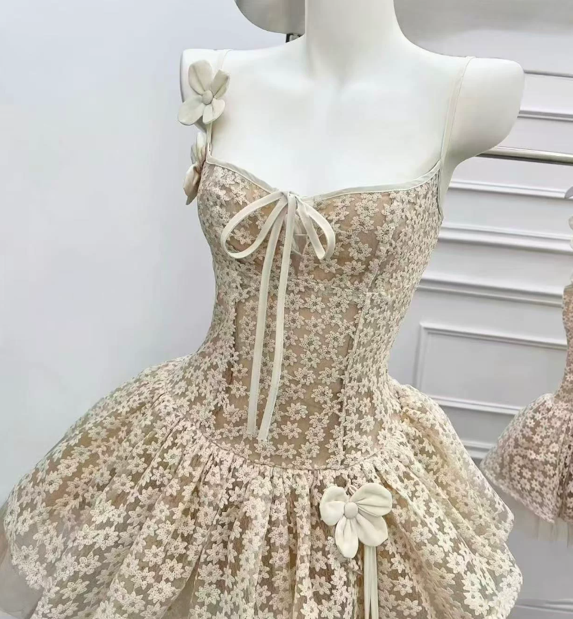 Mini robe de soirée en satin, sans bretelles, sans manches, ligne a, simple, C899