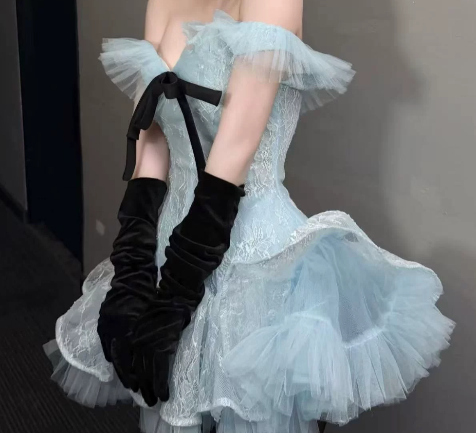 Sweet Off-Shoulder Homecoming Dress Lace Tulle A-Line Party Dress C9410