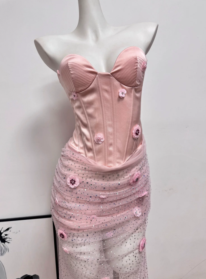 Romantic Strapless Pink Prom Dress Appliques Sequins Mermaid Evening Dress C9412