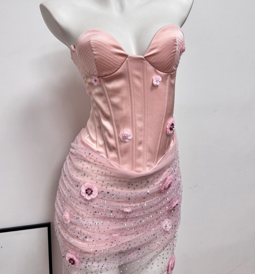 Romantic Strapless Pink Prom Dress Appliques Sequins Mermaid Evening Dress C9412