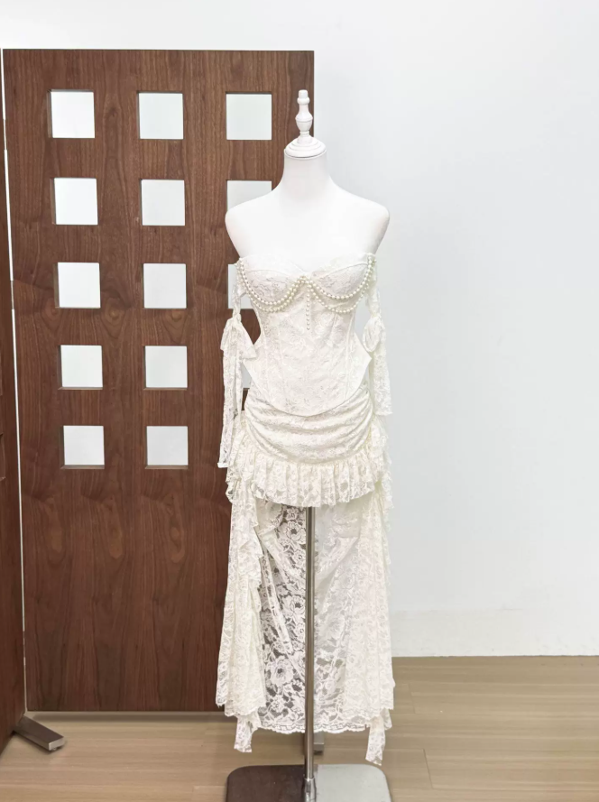Mini robe de soirée en satin, sans bretelles, sans manches, ligne a, simple, C899