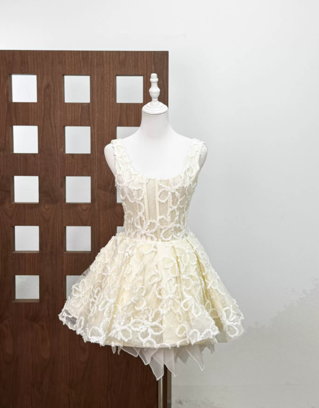 Mini robe de soirée en satin, sans bretelles, sans manches, ligne a, simple, C899