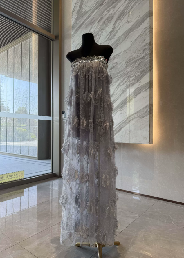 Robe de bal de princesse bustier à volants en satin long, robe de soirée C8117