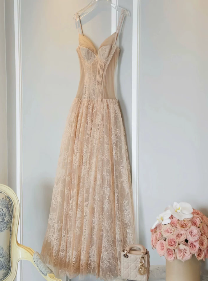 Robe de bal de princesse bustier à volants en satin long, robe de soirée C8117