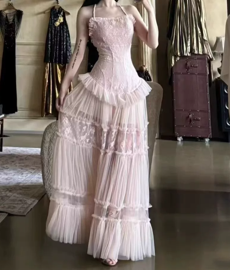 Alluring Halter Neck Prom Dress Lace A-Line Evening Dress C9432