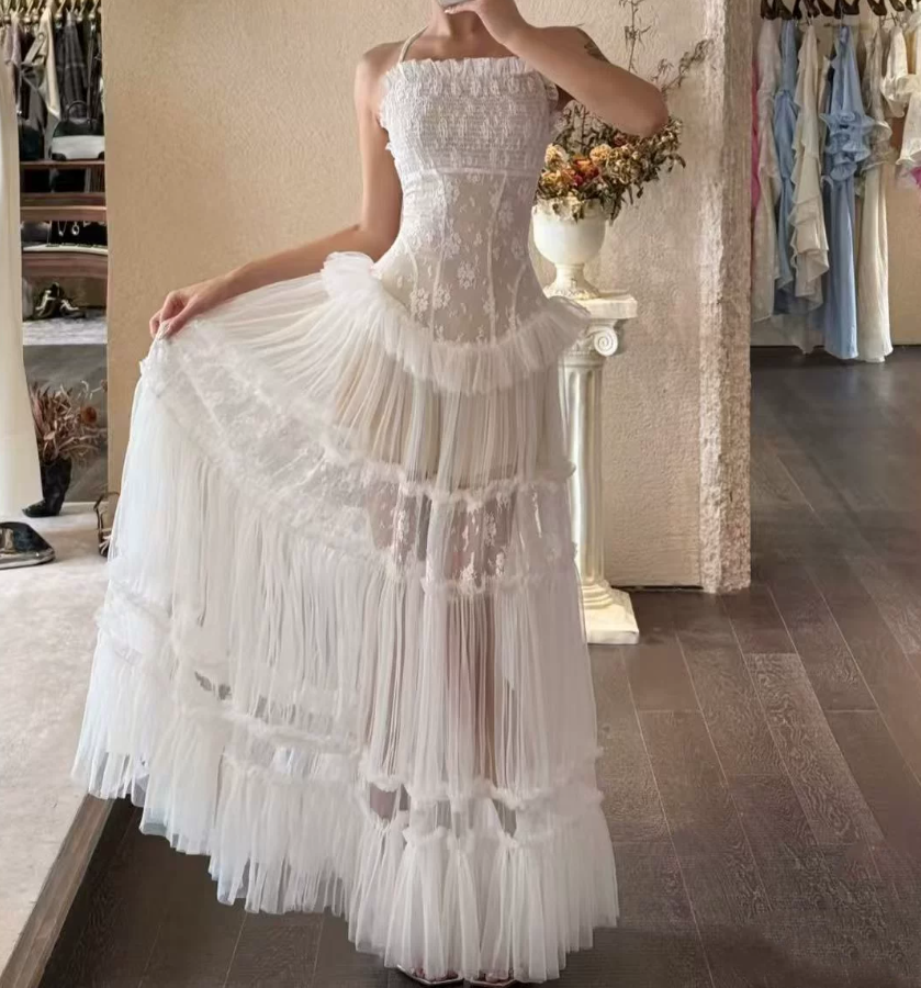 Alluring Halter Neck Prom Dress Lace A-Line Evening Dress C9432