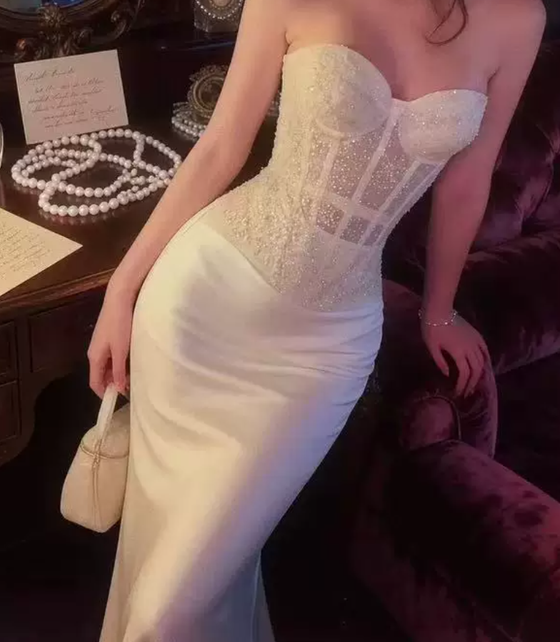 Robe de bal de princesse bustier à volants en satin long, robe de soirée C8117