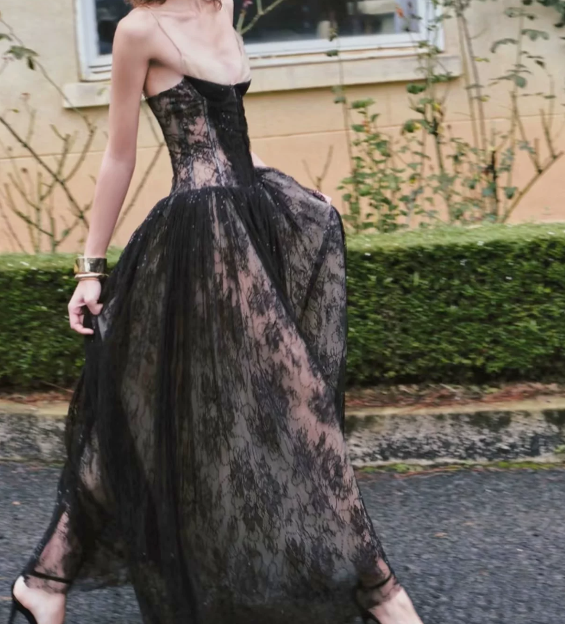 Chic Spaghetti Strap Black Prom Dress Lace Sequins A-Line Evening Dress C9450