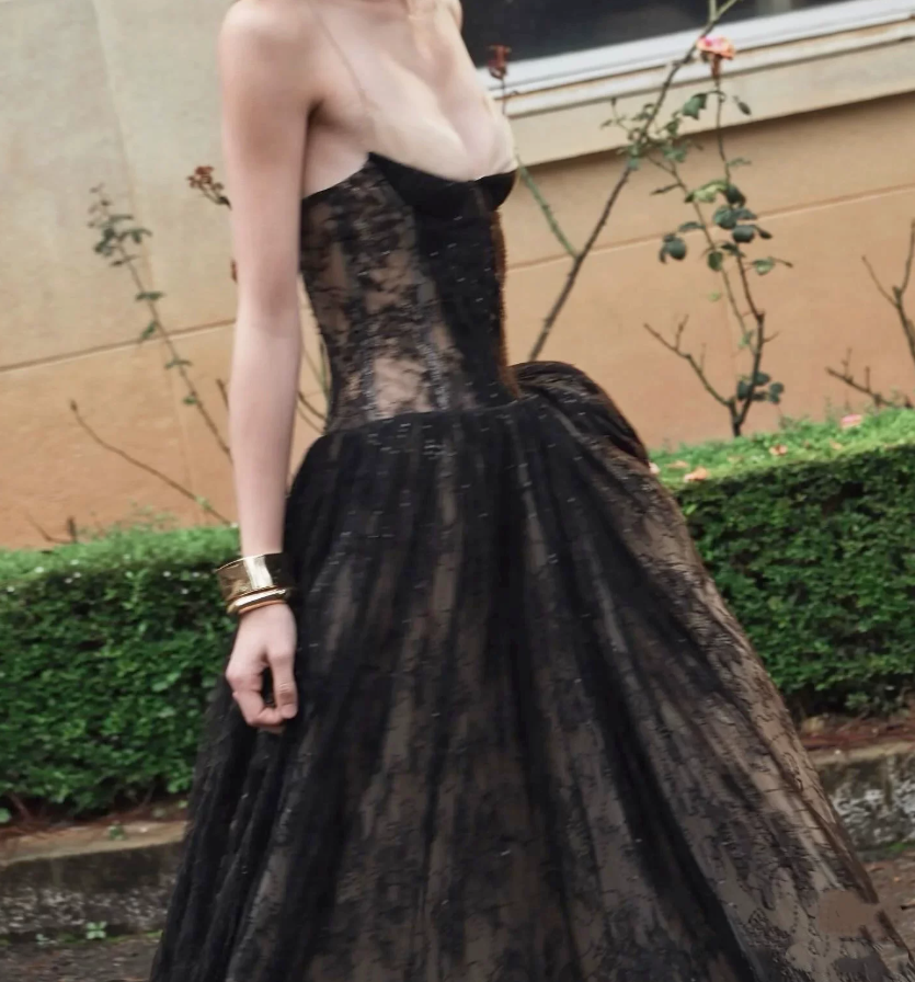 Chic Spaghetti Strap Black Prom Dress Lace Sequins A-Line Evening Dress C9450