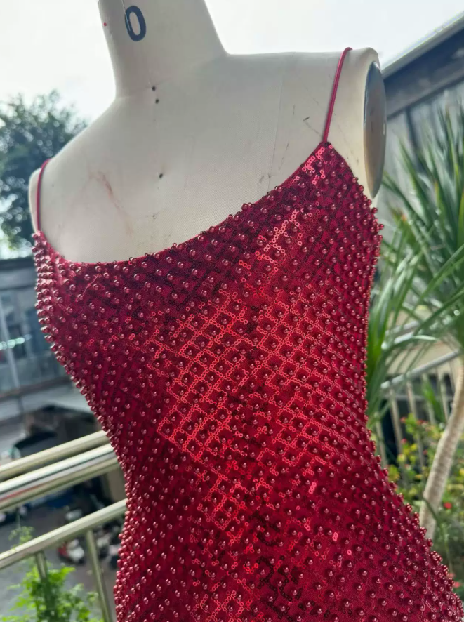 Chic Spaghetti Straps Homecoming Dress Sequins Beads Sheath Party Dress C9466
