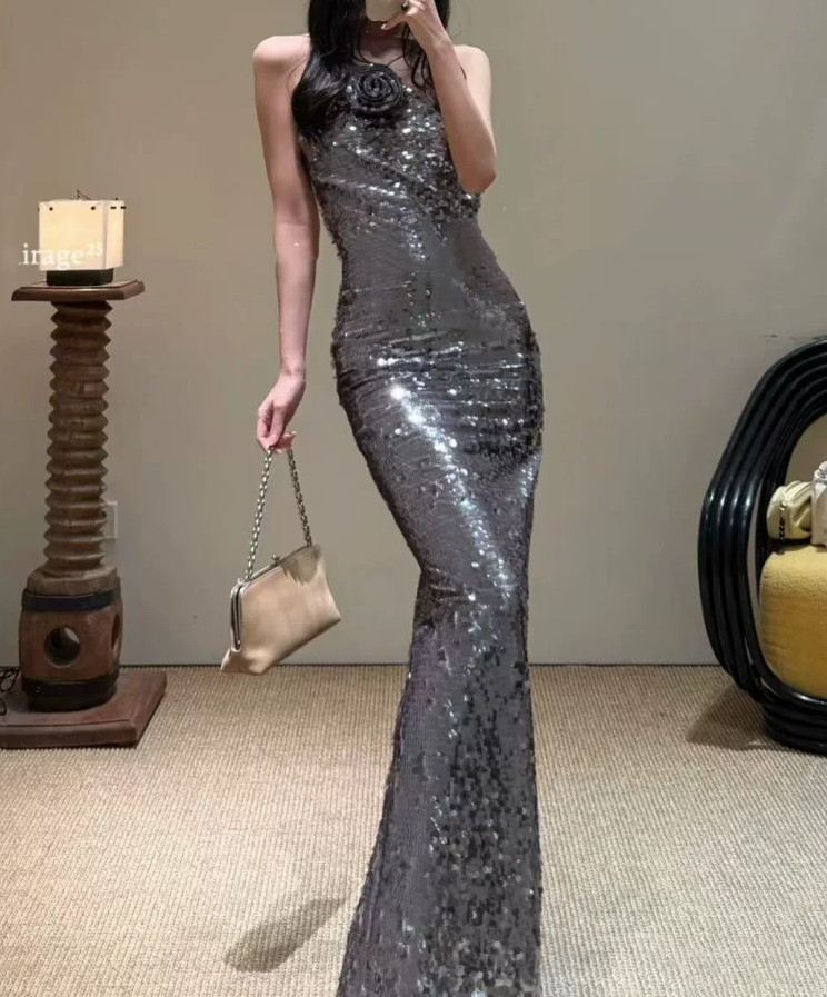 Glittering Halter Neck Gray Prom Dress Sequins Mermaid Evening Dress C9468