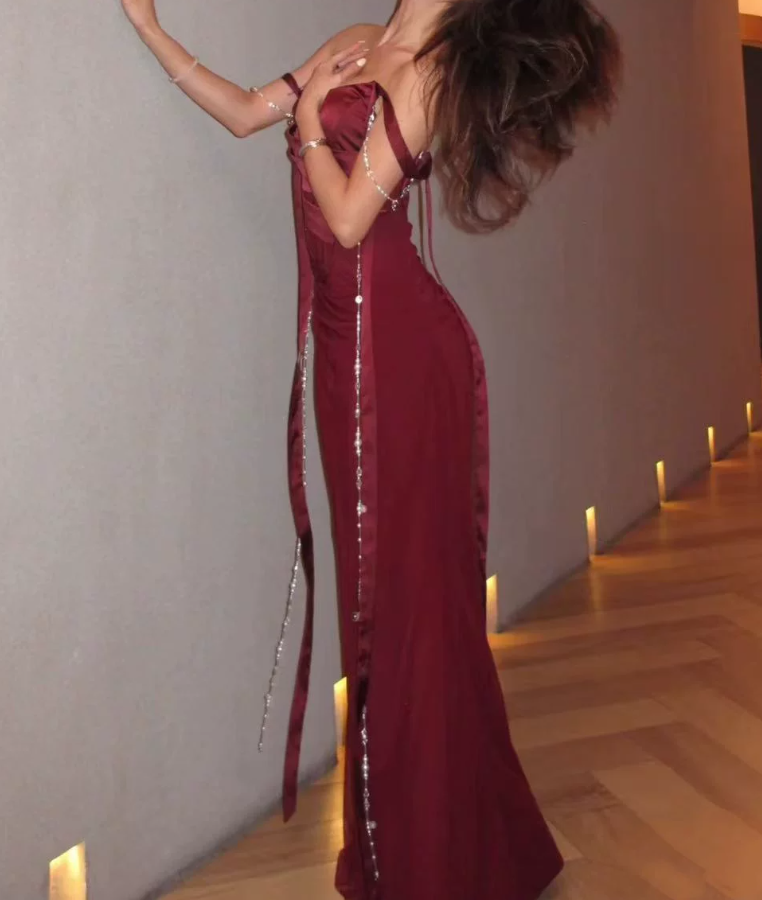 Chic Off-Shoulder Prom Dress        Mermaid Evening Dress C9486