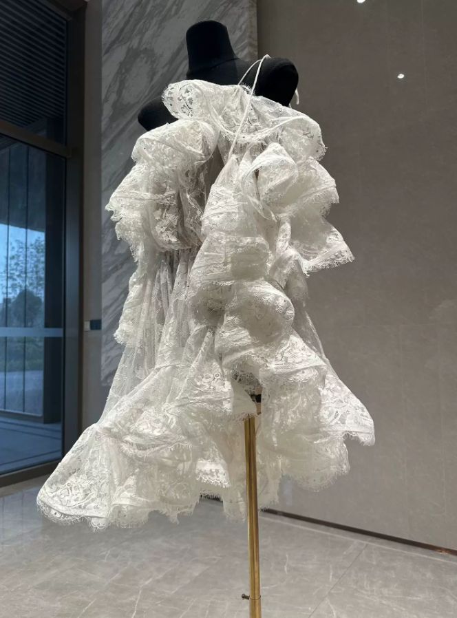 Mini robe de soirée en satin, sans bretelles, sans manches, ligne a, simple, C899