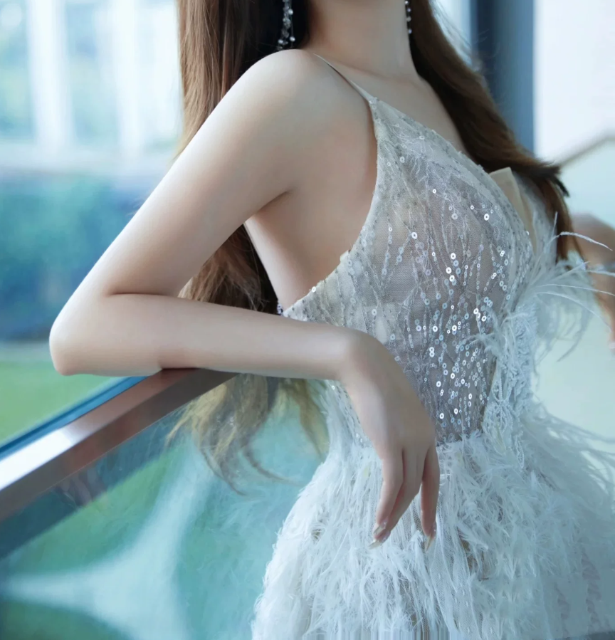 Robe de bal de princesse bustier à volants en satin long, robe de soirée C8117