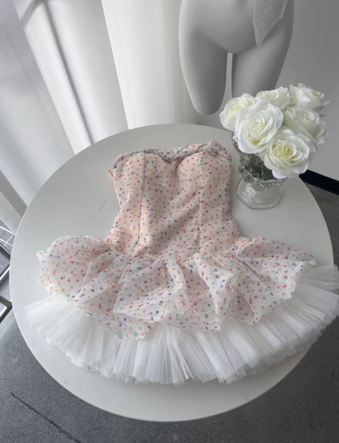 Mini robe de soirée en satin, sans bretelles, sans manches, ligne a, simple, C899