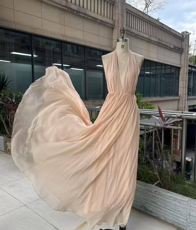 Robe de bal de princesse bustier à volants en satin long, robe de soirée C8117
