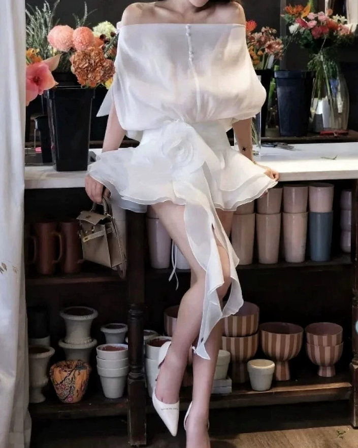 Mini robe de soirée en satin, sans bretelles, sans manches, ligne a, simple, C899