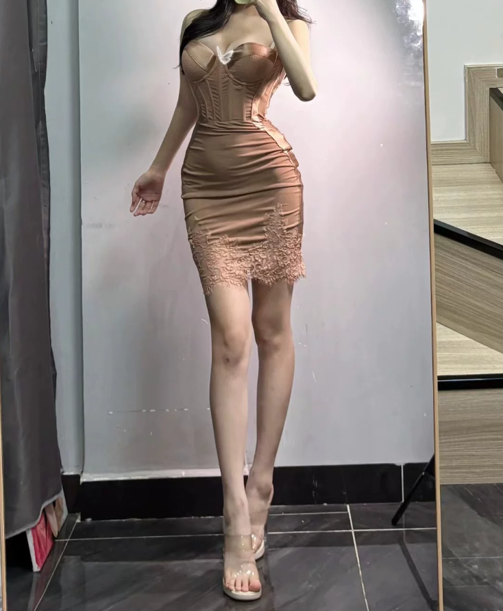 Sleek Spaghetti Strap Homecoming Dress Lace Sheath Party Dress C9526