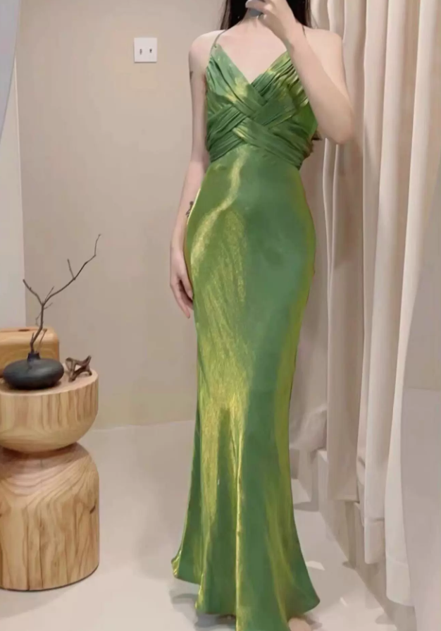 Robe de bal de princesse bustier à volants en satin long, robe de soirée C8117
