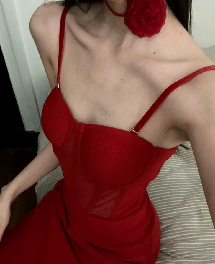 Robe de bal de princesse bustier à volants en satin long, robe de soirée C8117