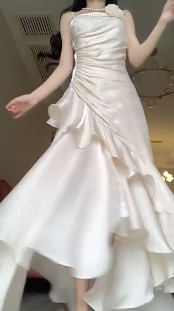 Robe de bal de princesse bustier à volants en satin long, robe de soirée C8117