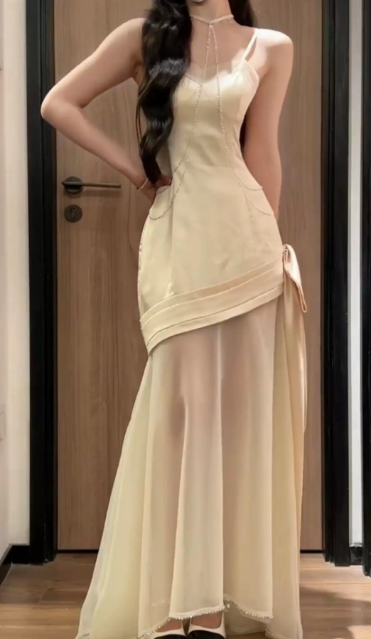Chic Spaghetti Strap Prom Dress Beige Tulle Mermaid Evening Dress C9534
