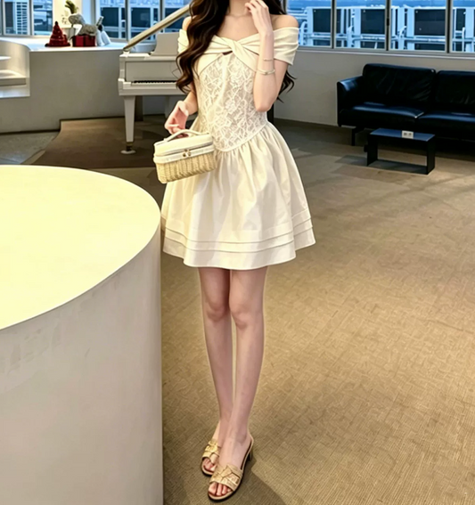 Mini robe de soirée en satin, sans bretelles, sans manches, ligne a, simple, C899