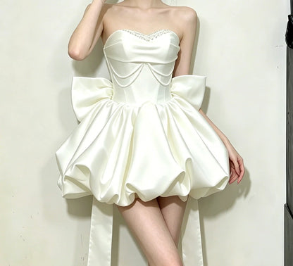 Fascinating Strapless White Homecoming Dress Sequins Satin Bow A-Line Party Dress C9554