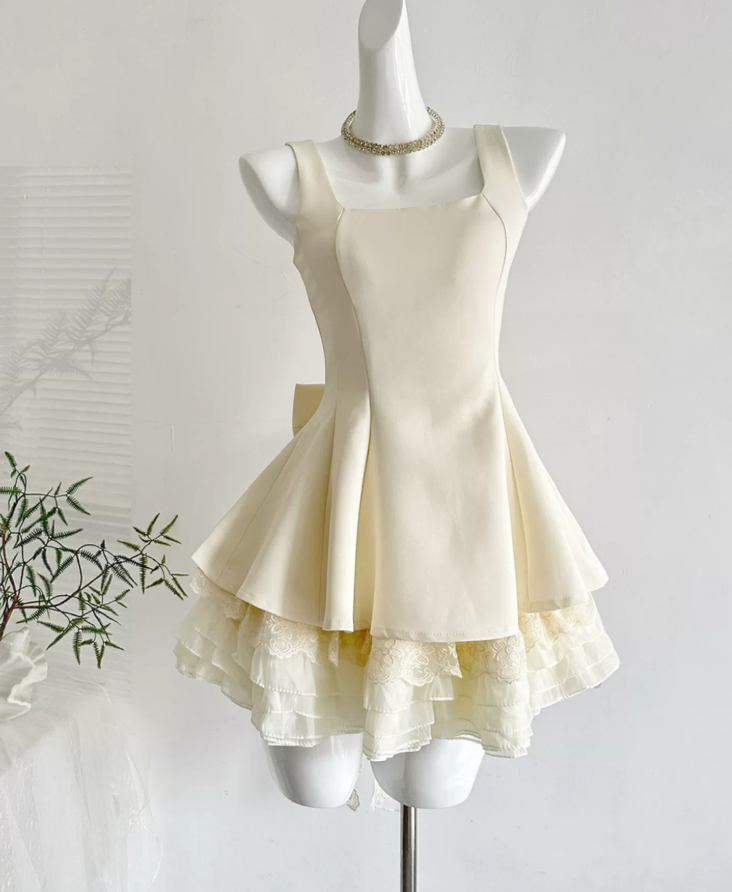 Adorable Spaghetti Straps Bow Homecoming Dress Ivory Lace A-Line Party Dress C9560