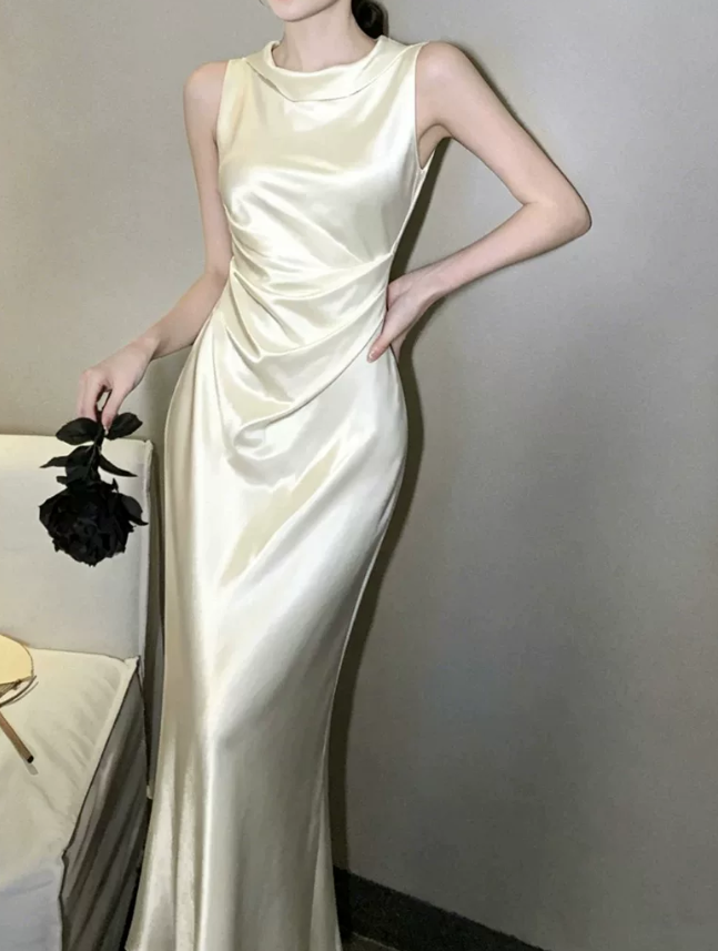 Robe de bal de princesse bustier à volants en satin long, robe de soirée C8117