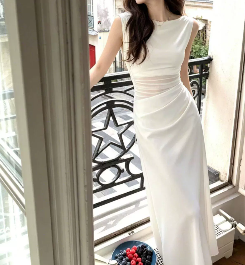 Sleek Jewel Neck Prom Dress White A-Line Evening Dress C9572