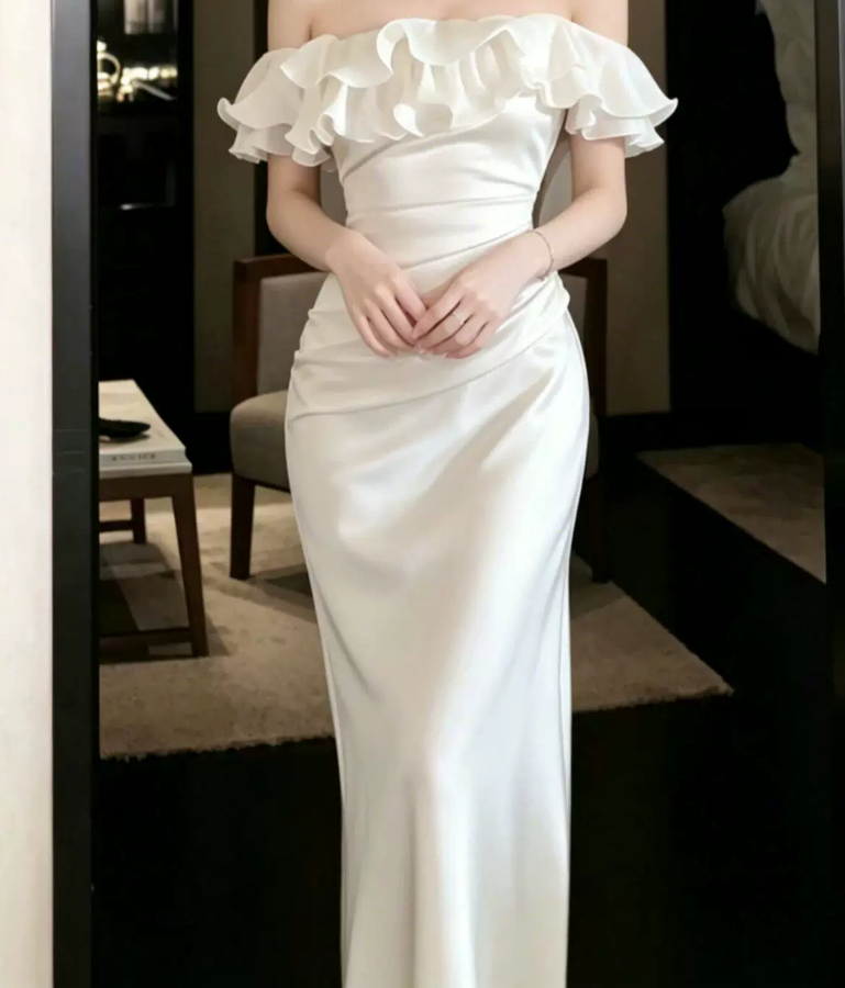 Superbe robe de mariée sirène bustier en satin et tulle, longue et en dentelle, C4563