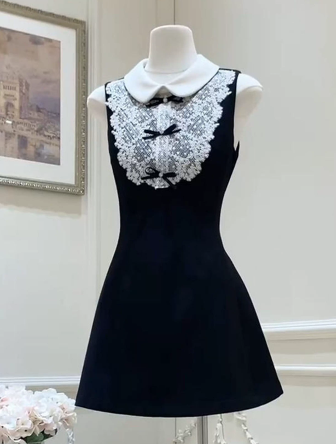 Unique Jewel Neck Black Homecoming Dress Lace Bows A-Line Party Dress C9580