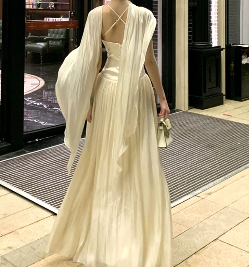 Romantic Halter Neck Prom Dress Ivory A-Line Evening Dress C9581