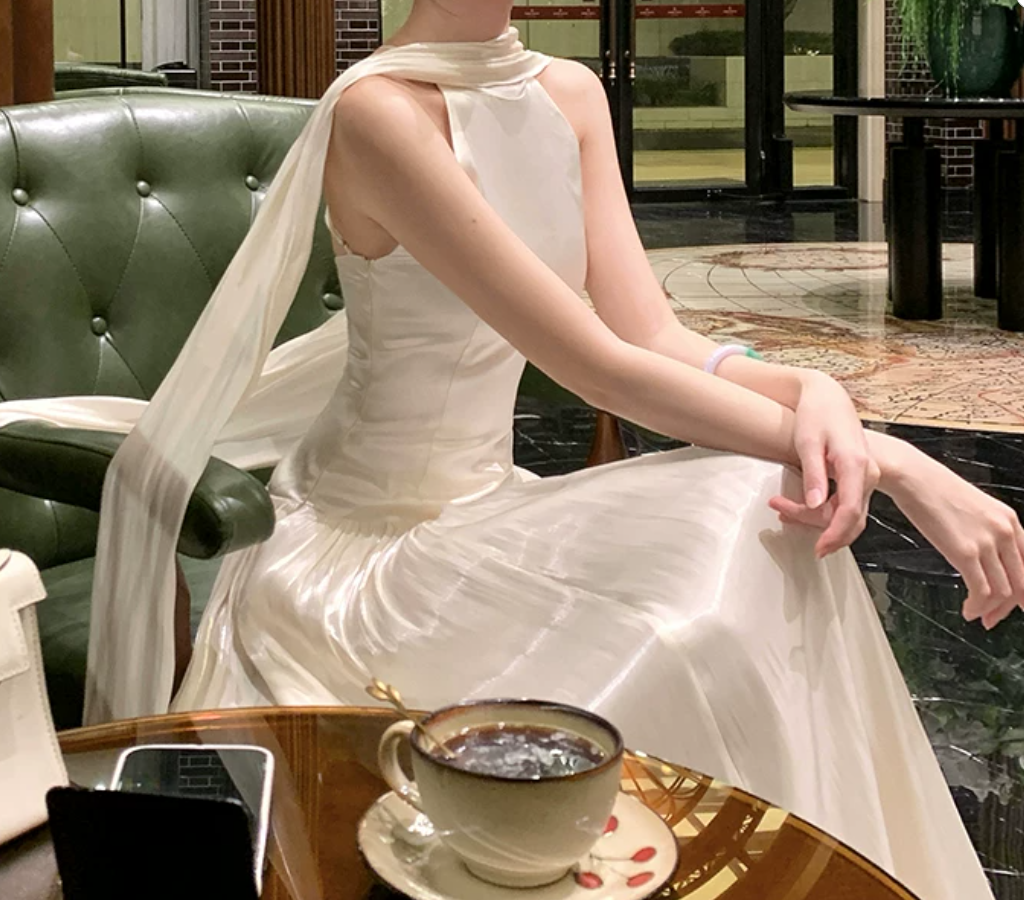 Romantic Halter Neck Prom Dress Ivory A-Line Evening Dress C9581