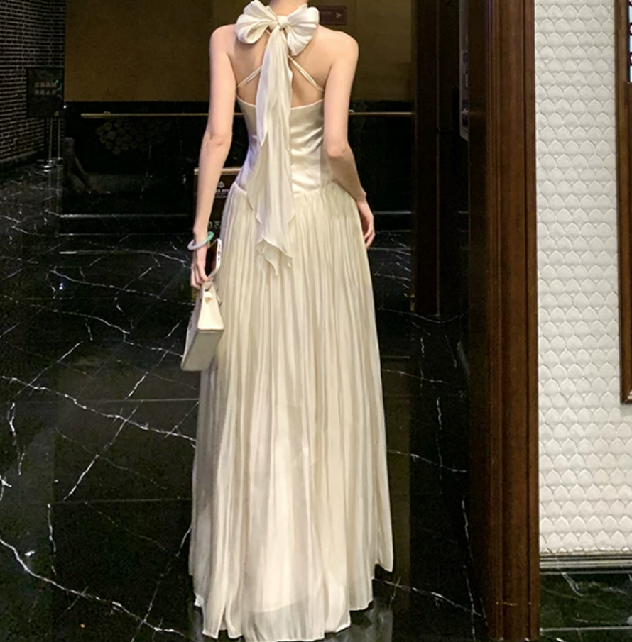 Romantic Halter Neck Prom Dress Ivory A-Line Evening Dress C9581