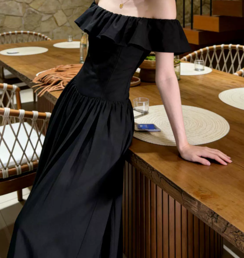Retro Off-Shoulder Ruffles Prom Dress Black A-Line Evening Dress C9593