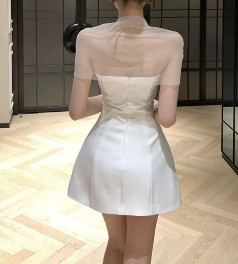 Mini robe de soirée en satin, sans bretelles, sans manches, ligne a, simple, C899