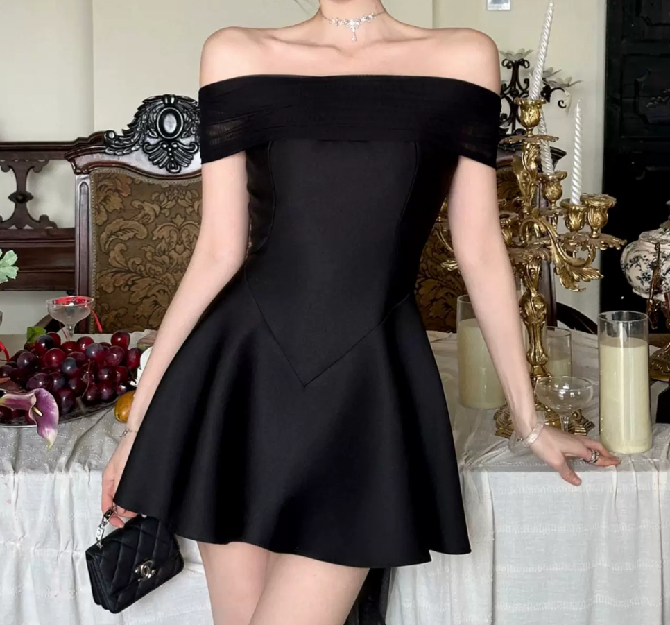 Mini robe de soirée en satin, sans bretelles, sans manches, ligne a, simple, C899