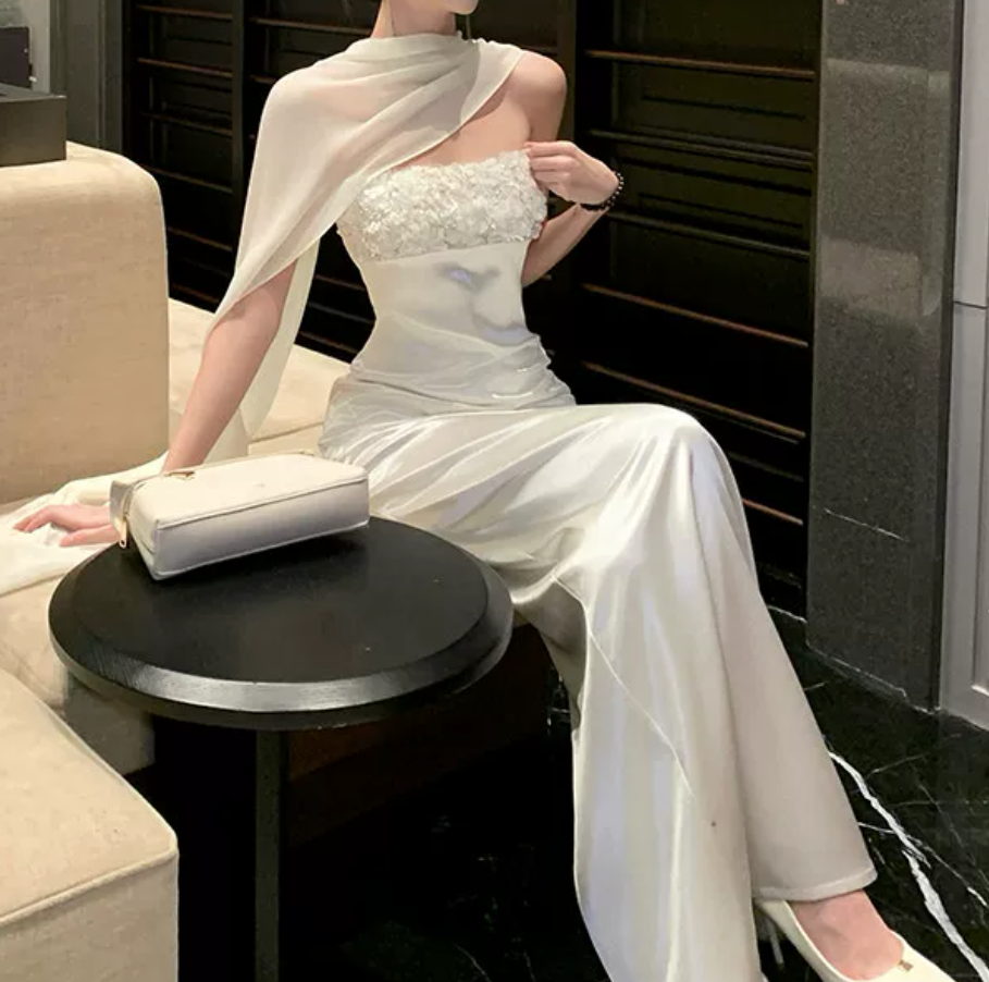 Ornate Strapless Wedding Dresses With Scarf Sequins Satin Mermaid Bridal Dress C9624