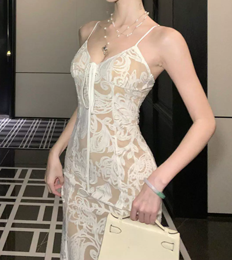 Robe de bal de princesse bustier à volants en satin long, robe de soirée C8117