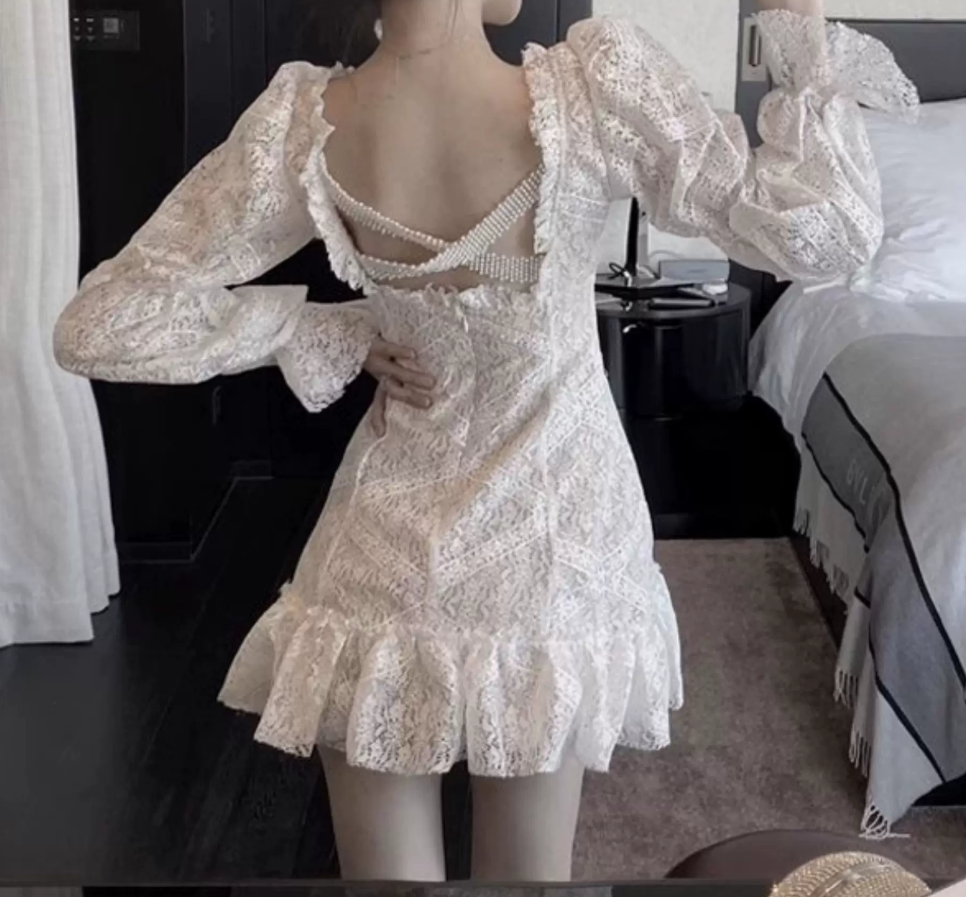 Romantic V Neck Ruffles Homecoming Dress White Long Sleeve A-Line Party Dress C9647