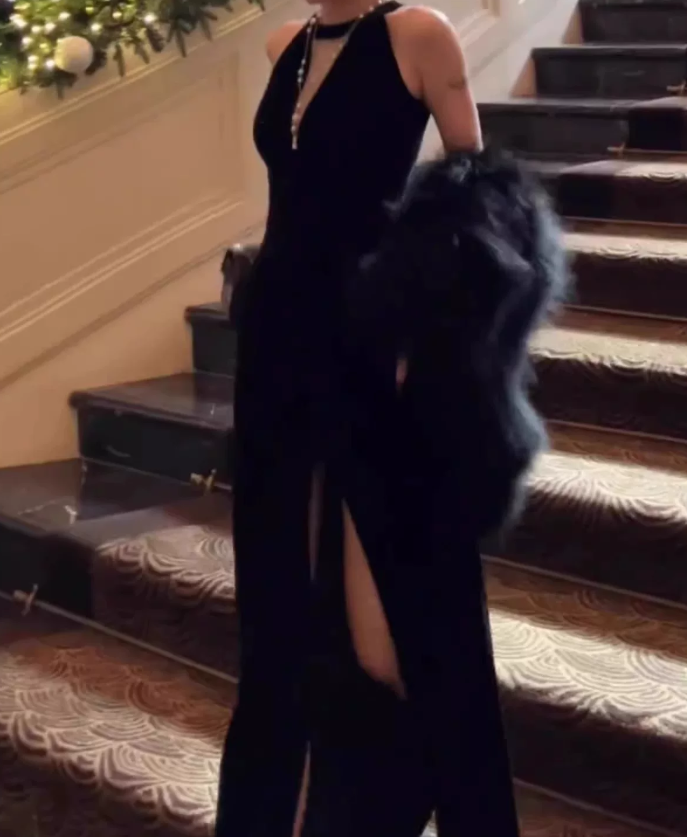Unique Halter Neck Prom Dress Black Slit Mermaid Evening Dress C9651