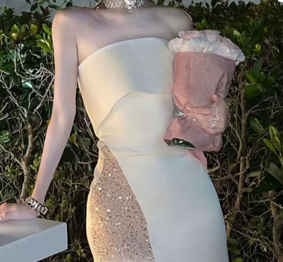 Mini robe de soirée en satin, sans bretelles, sans manches, ligne a, simple, C899