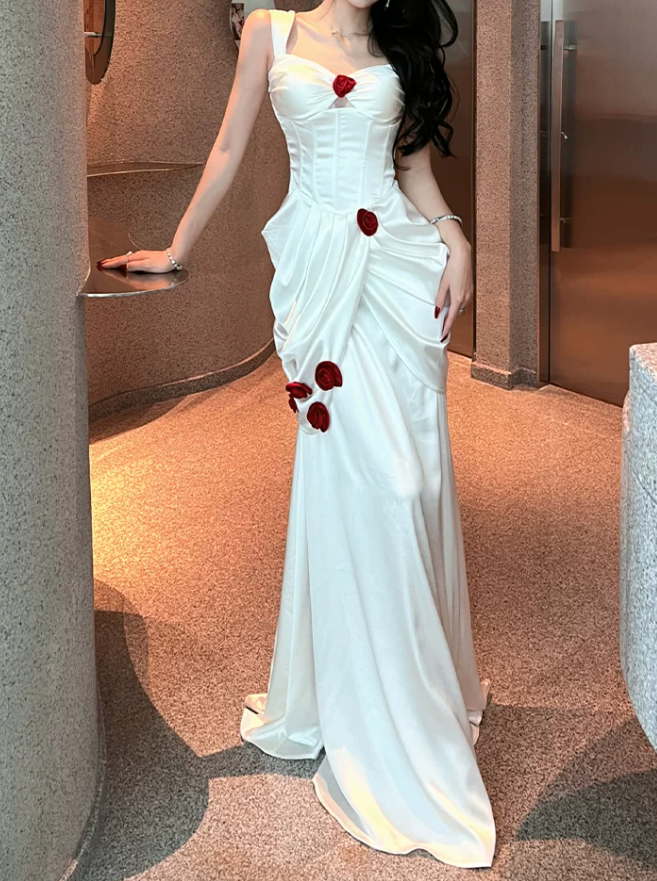 Superbe robe de mariée sirène bustier en satin et tulle, longue et en dentelle, C4563