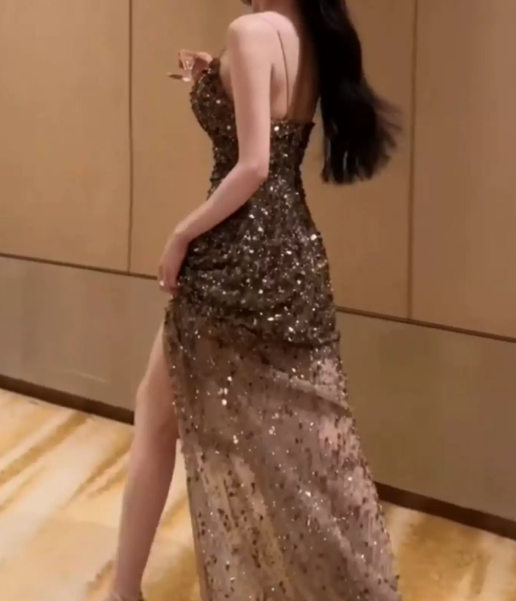 Robe de bal de princesse bustier à volants en satin long, robe de soirée C8117