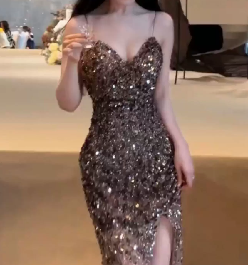 Robe de bal de princesse bustier à volants en satin long, robe de soirée C8117