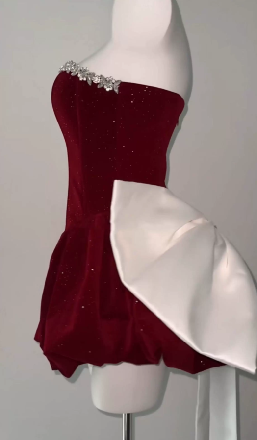 Gorgeous Strapless Homecoming Dress Red Beaded A-Line Party Dress C9660
